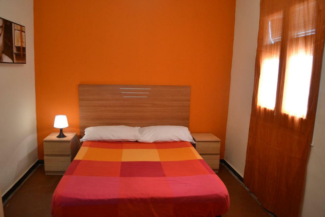Sleeping Inn Barcellona Esterno foto