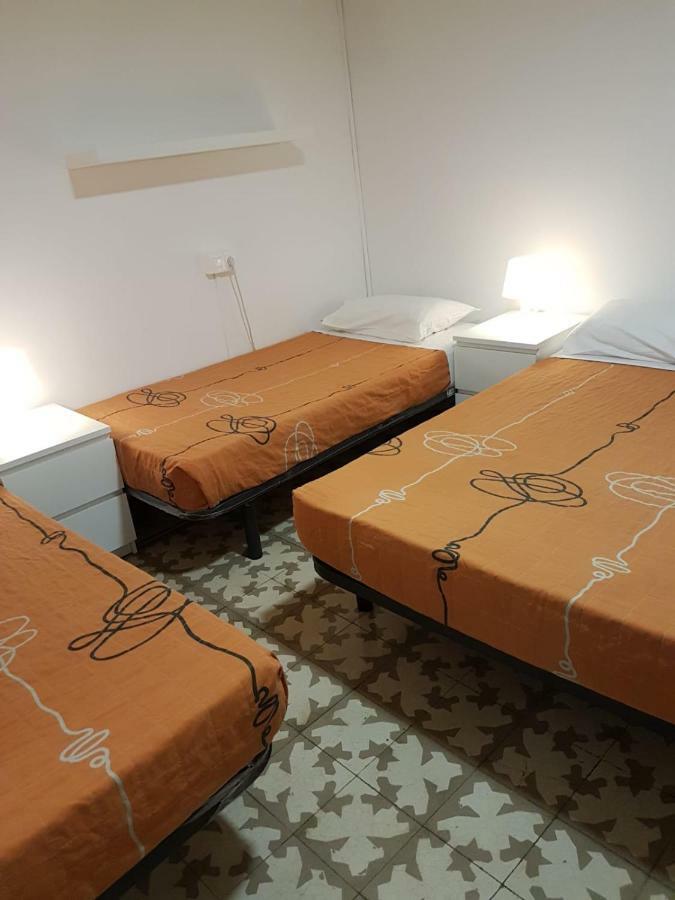 Sleeping Inn Barcellona Esterno foto
