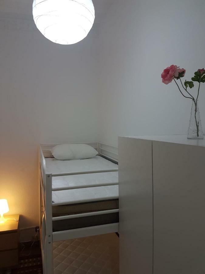 Sleeping Inn Barcellona Esterno foto