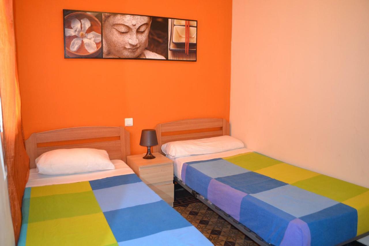 Sleeping Inn Barcellona Esterno foto
